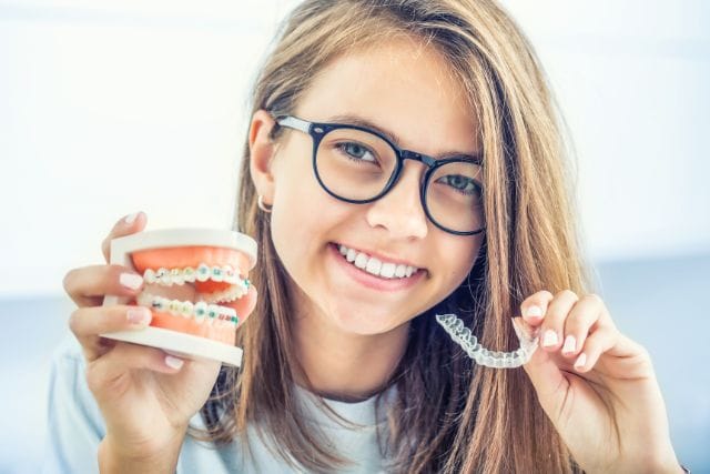 brackets o invisalign: ortodoncia tenerife